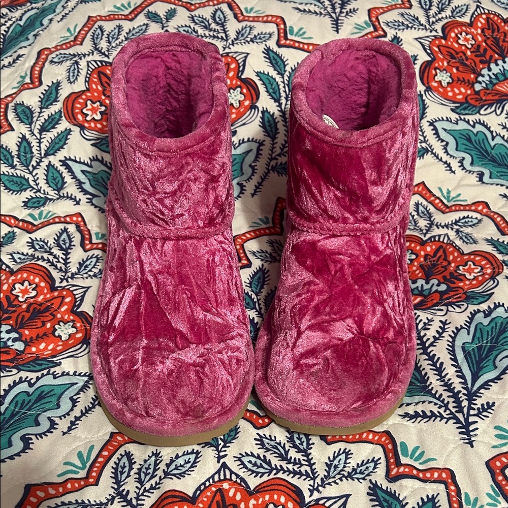 Kids UGG Plush Winter Boots - Pink